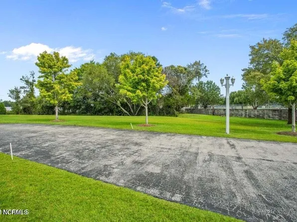 102 Riverwalk Lane, Jacksonville, NC 28540