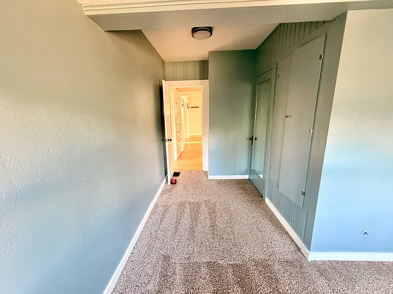 2419 W Regan Ave — Photo 26