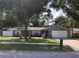 1414 Rustling Oaks Dr, Brandon, FL 33510