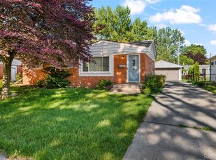 14847 Ingram St, Livonia, MI 48154