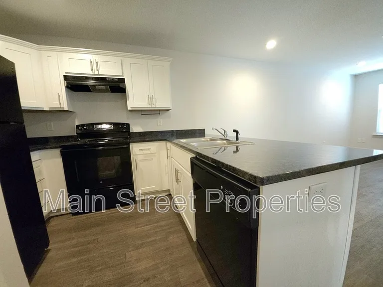 313 N Navy Blvd #1A — Photo 7