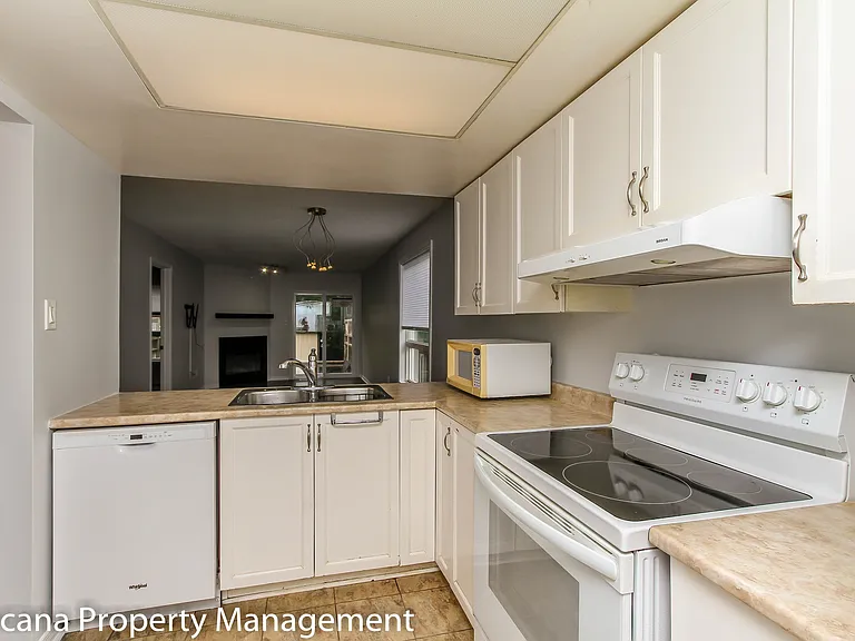 25 Wildpine Ct #1 — Photo 7