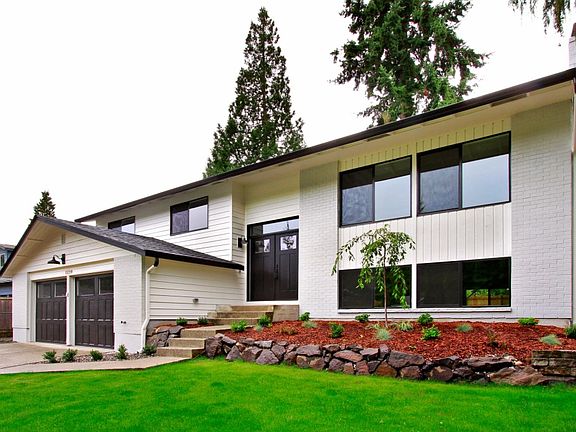 2nd image of 15219 118th Ave NE