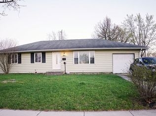 906 Elnora Dr, Fort Wayne, IN