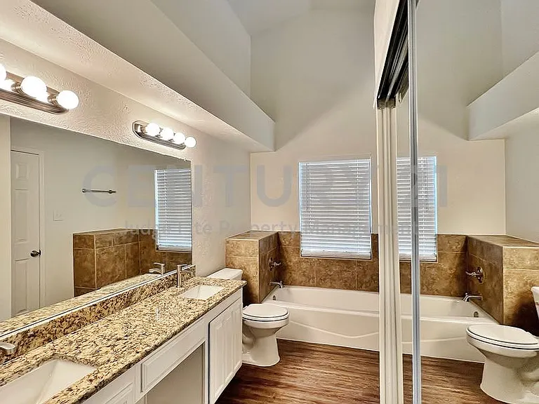 1028 Whitewater Trl — Photo 15