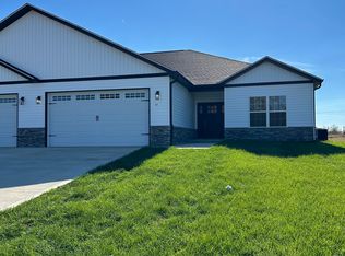 830 Otter Creek Rd, Vine Grove, KY 40175