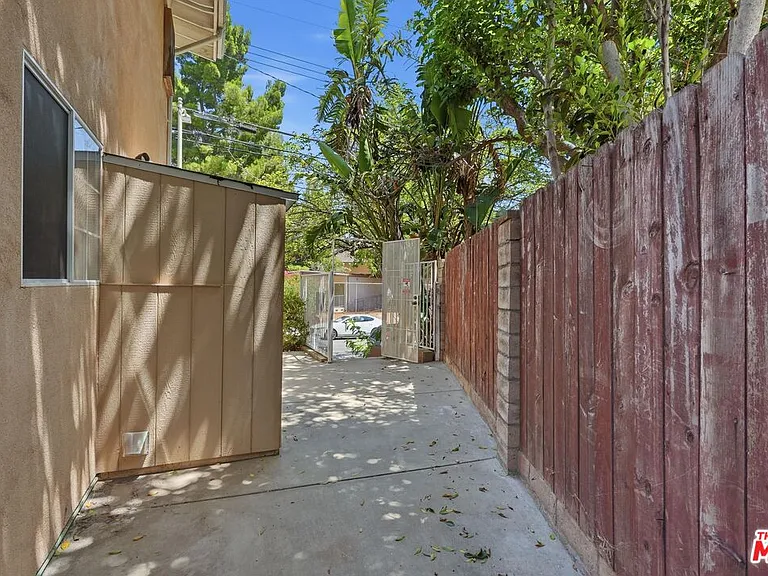 12311 Bradford Pl — Photo 5