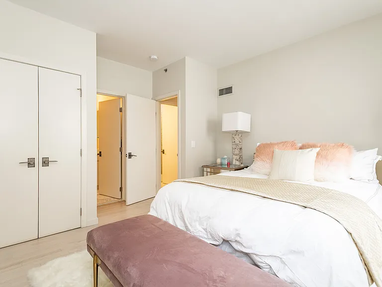 755 Boylston St #403 — Photo 1
