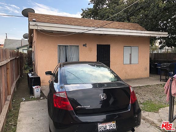 3rd image of 710 W 56th St