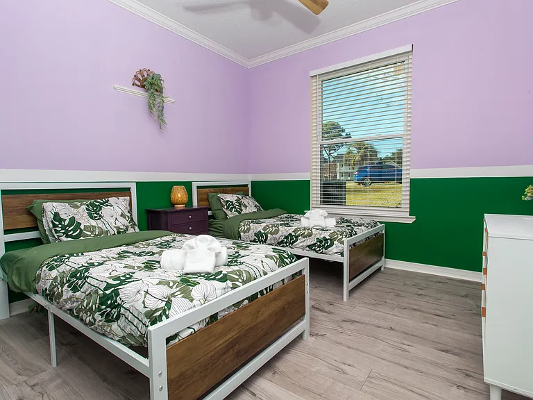 7591 N Shores Dr — Photo 21