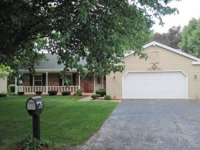 5860 Inverness Dr, Rockford, IL, 61107