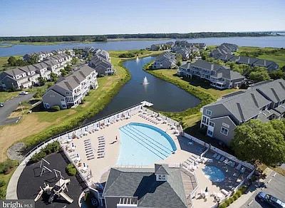 5th image of 38169 Dockside Dr APT 1273