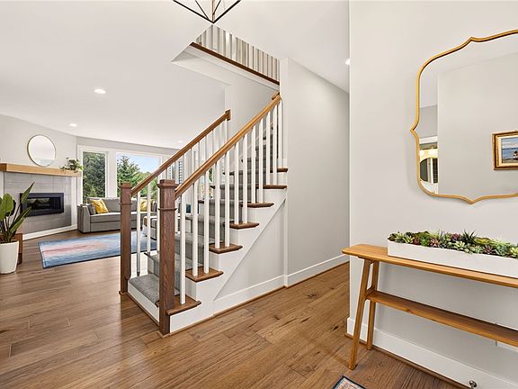 4th image of 8 Ravenna Cres
