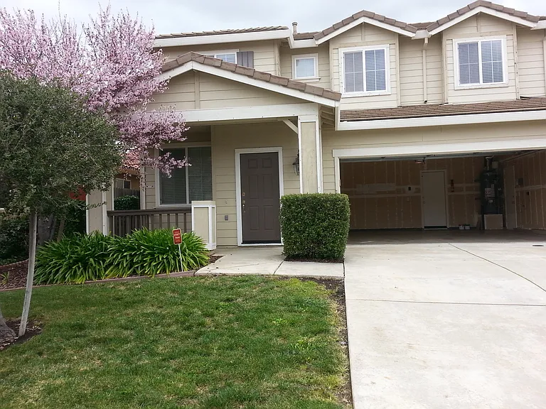 10087 Tuzza Ct — Photo 2