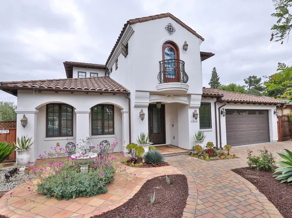1215 Altamead Dr, Los Altos, CA 94024