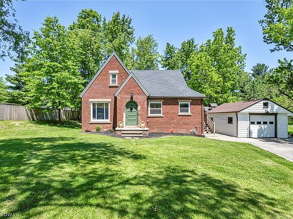 2nd image of 2834 W Wallings Rd