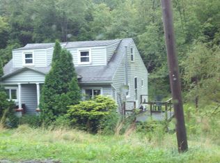 917 Clearfield Rd, Fenelton, PA 16034
