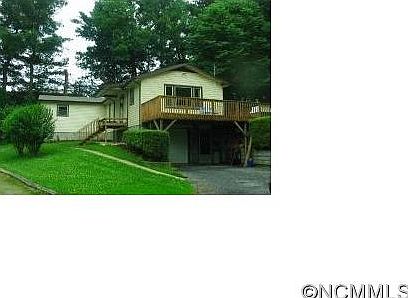 2nd image of 6 Greenbriar Ln