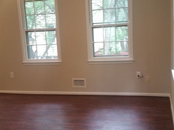 4th image of 13133 Putnam Cir