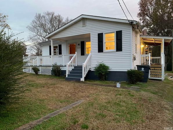 Henderson Real Estate Henderson Nc Homes For Sale Zillow