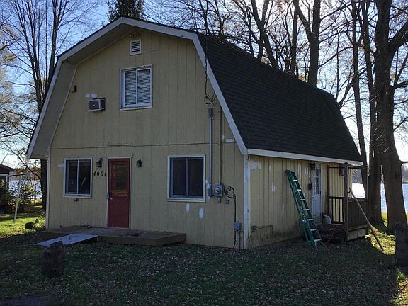4th image of 4061 Kehoe Dr NE
