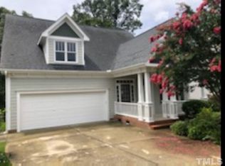 1646 Lake Glen Dr, Fuquay Varina, NC 27526