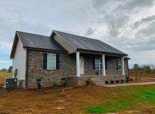 492 Shaub Rd, Portland, TN 37148