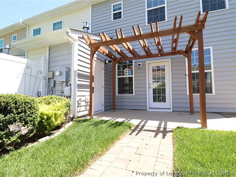 408 Starkey St — Photo 43