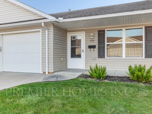 859 Serenity Ln, Alliance, OH 44601