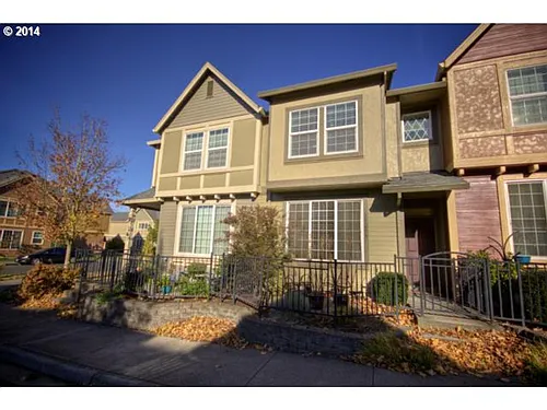 17085 SW Pleasanton Ln Photo 1