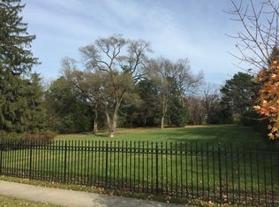 6501 S Elm St, Burr Ridge, IL 60527