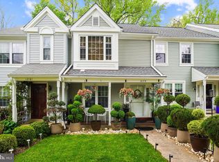 12179 Flag Harbor Dr, Germantown, MD