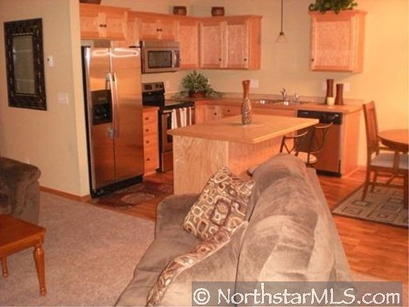 2nd image of 10743 Knollwood Ln