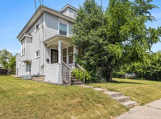 14 Liberty St, Pontiac, MI 48341