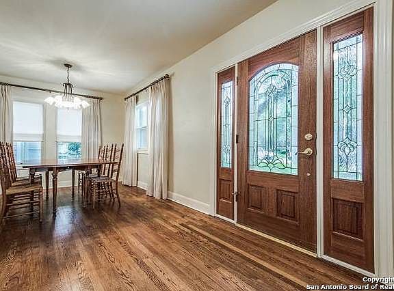 5th image of 210 College Blvd