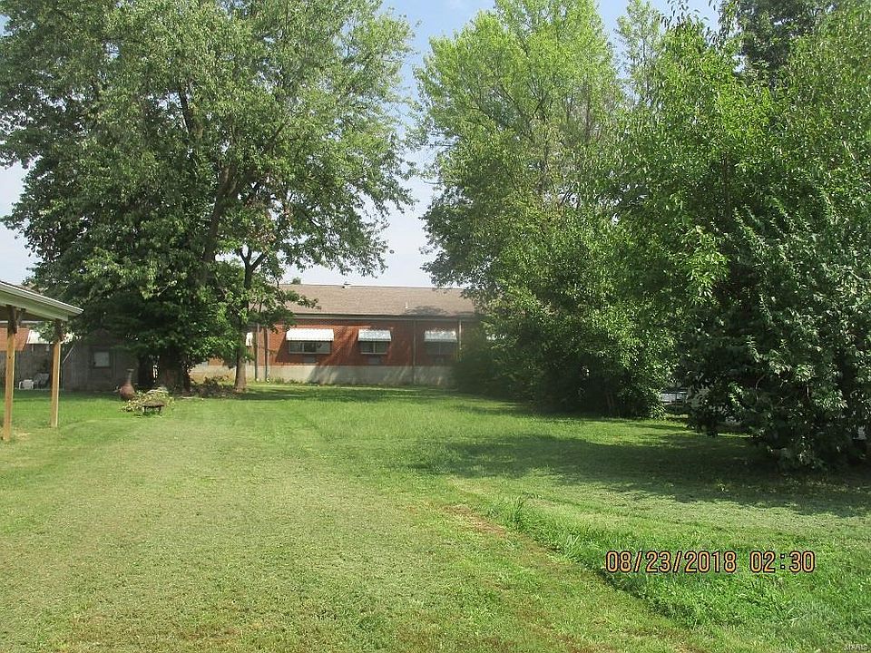 2nd image of 317 S Cuivre St