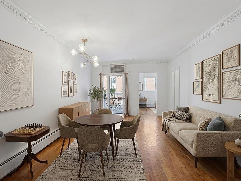 1st image of 278 Monmouth St #2L