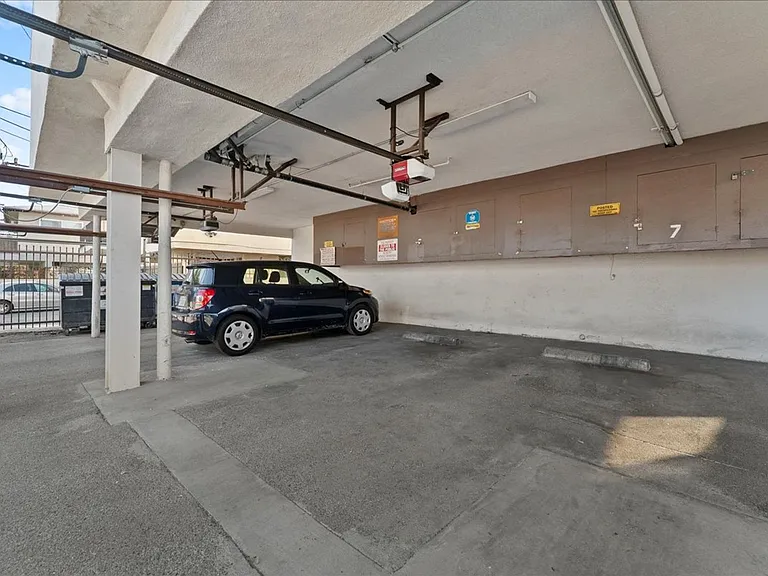 1336 N Citrus Ave #2 — Photo 18
