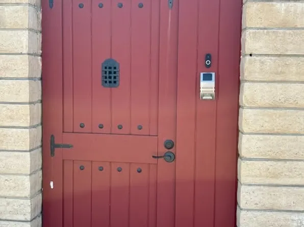 (undisclosed Address), Ventura, CA 93004