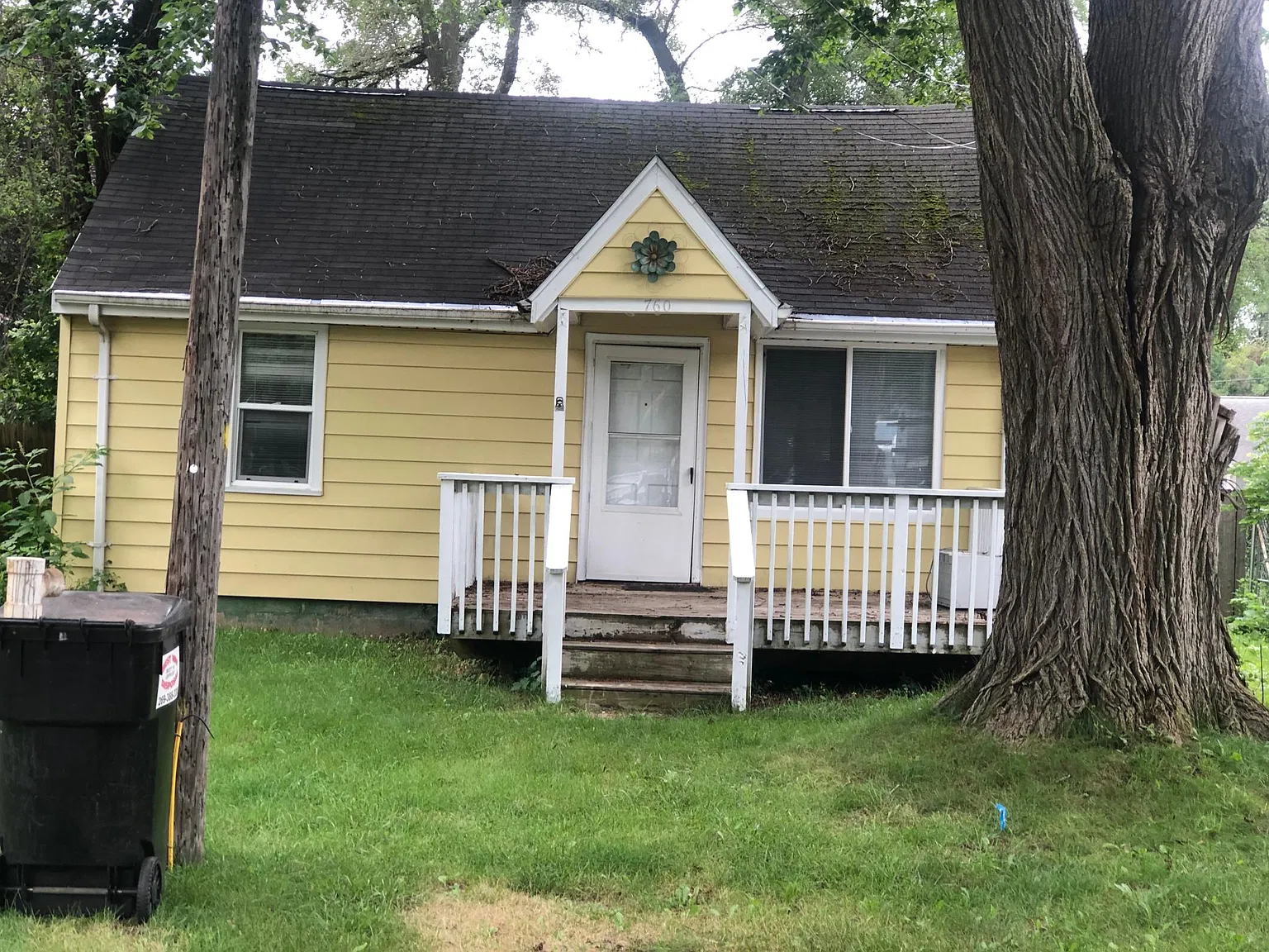 760 Blair St — Photo 1