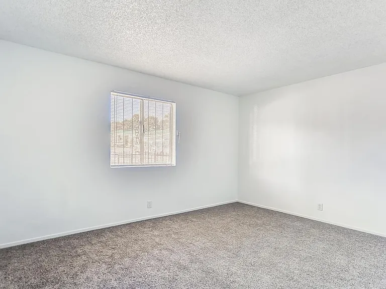 24 Rose Cir #A — Photo 25