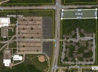 3400 70th St, Moline, IL