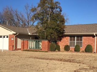 107 S Wilshire Blvd, Coffeyville, KS 67337