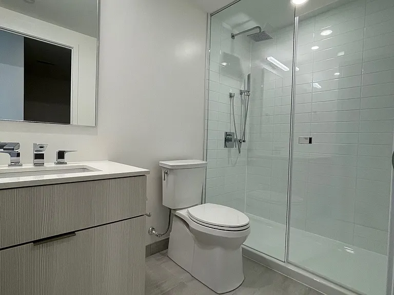 25 Richmond St E #213 — Photo 8