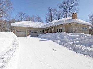 4012 Hook Lake Rd, Minocqua, WI 54501