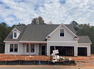 120 Dooly Dr, Statham, GA 30666