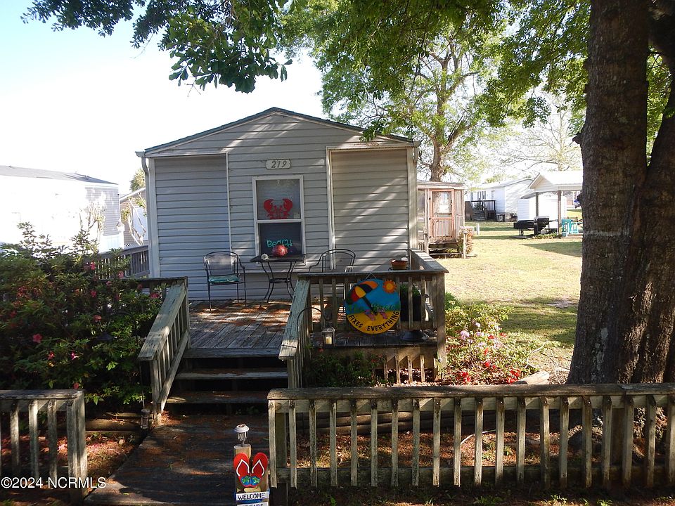 1st image of 219 Goose Creek Boulevard