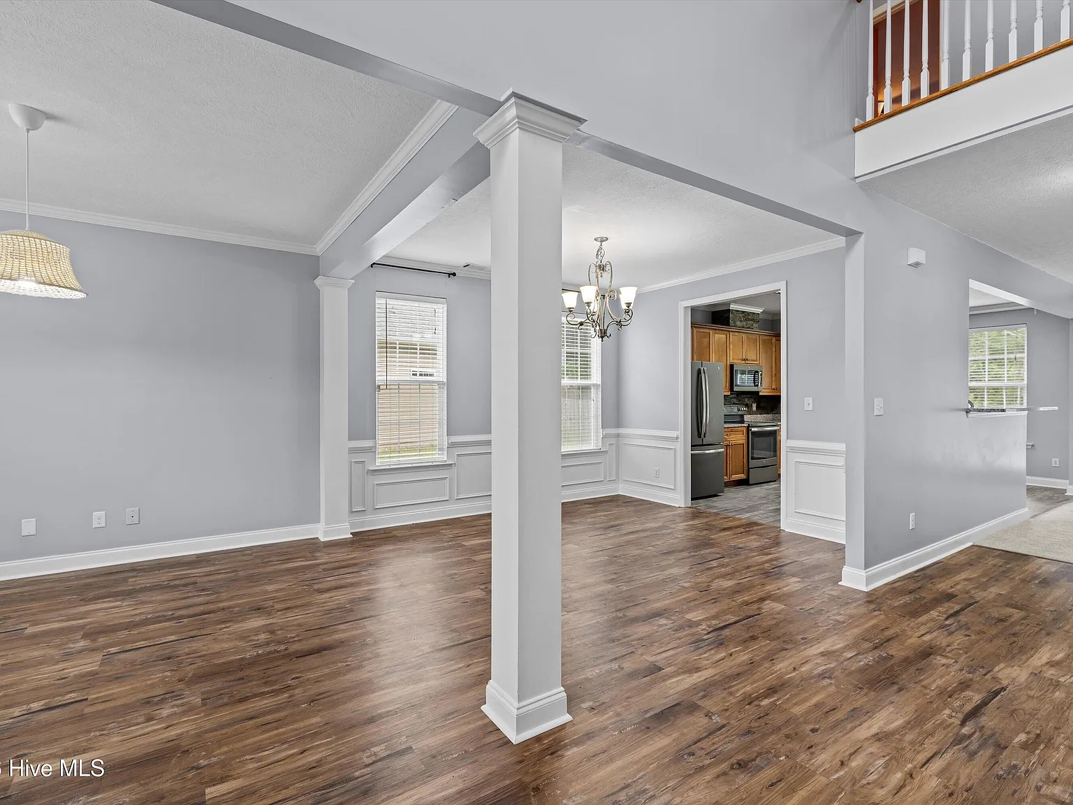 4 bed, 3.5 bath, 2824 sqft, $2,475 — Photo 4