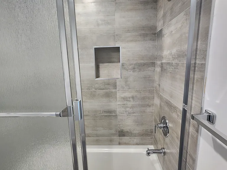 6061 Fulton Ave #4 — Photo 14
