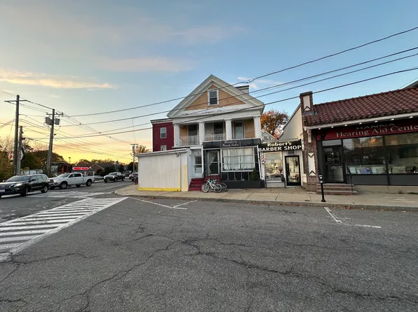 2 North Ave #2350, Natick, MA 01760